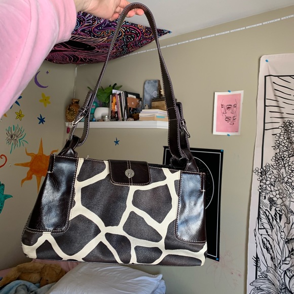 COW PRINT PURSE!!! - Picture 2 of 4